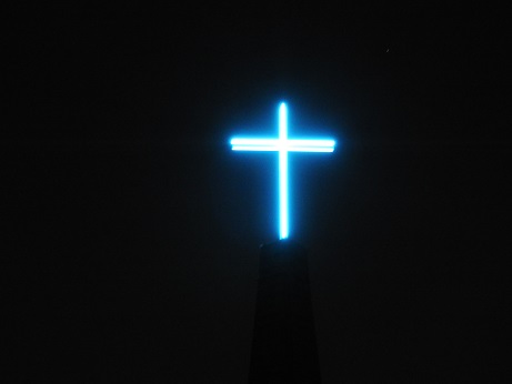 大阪でまた十字架が輝きました 十字架工房